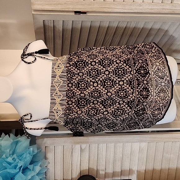 American Eagle Outfitters Tops - American Eagle brand cropped tank top